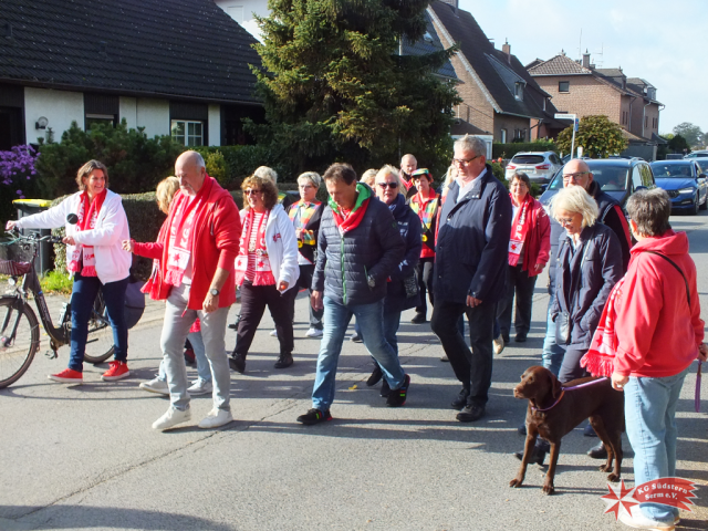 08.10.2022 - Halleneinweihung in Serm