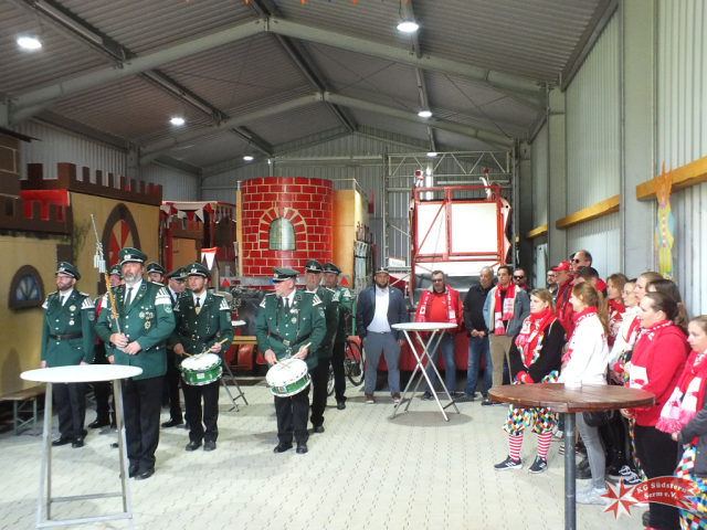 08.10.2022 - Halleneinweihung in Serm